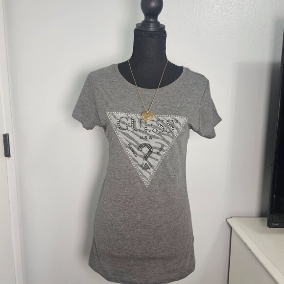 NWT Guess Women’s Rhinestone Triangle Logo Graphic Slim Fit Shirt - Gray Size L - Picture 2 of 5